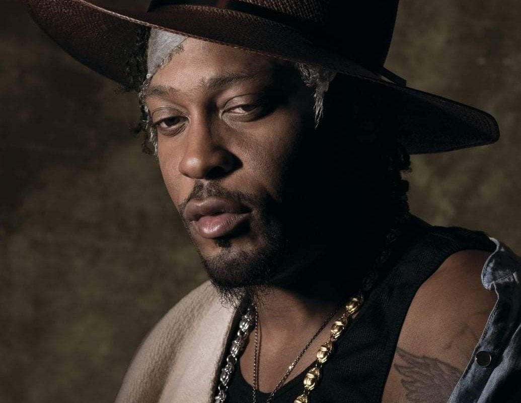 D'Angelo D' portrait